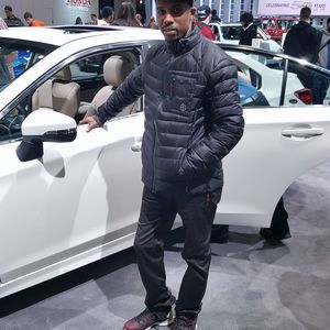 Meet your Posher, Gil